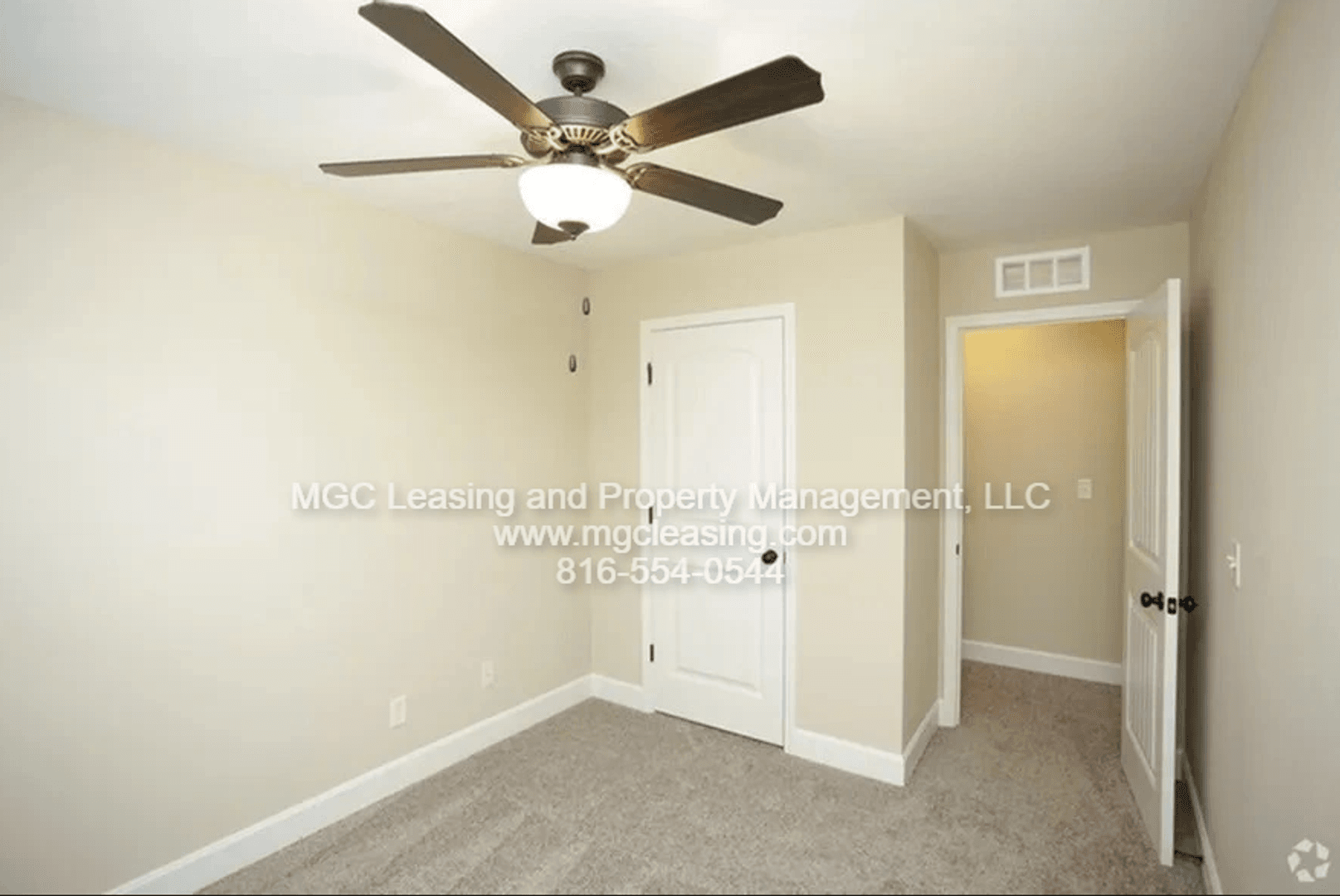Lees Summit Townhome: 2231-2237 SW Burning Wood Ln
