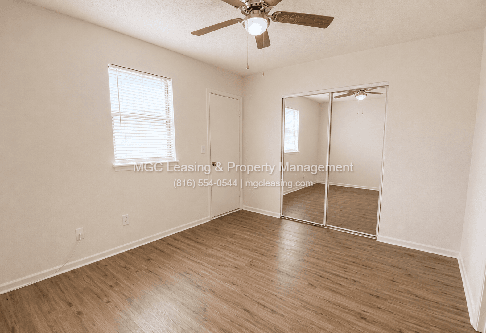 Lees Summit Apartment: 311 SE Grand Ave Apt 2