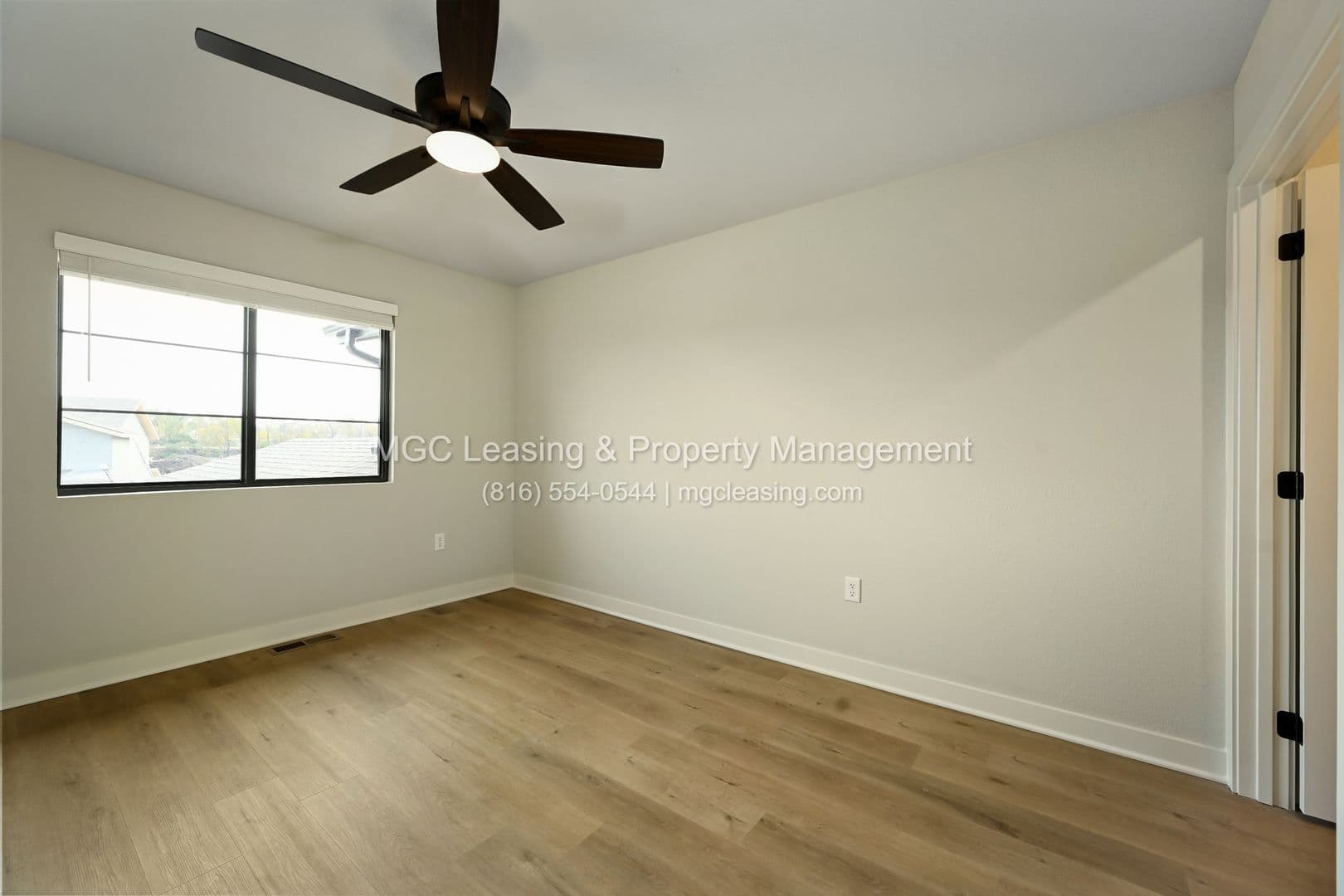 Raymore Apartment: 246-256 Persimmon Rd