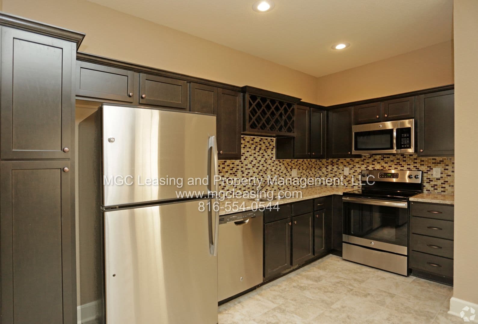 Lees Summit Townhome: 2231-2237 SW Burning Wood Ln