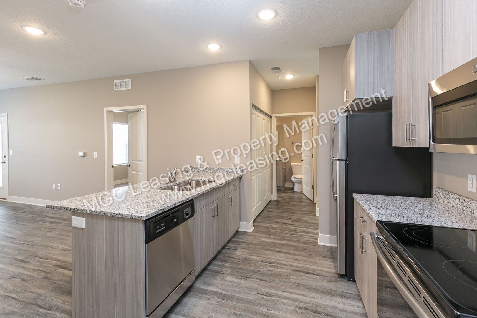 Kansas City Apartment: 5511 NE 80th Ter
