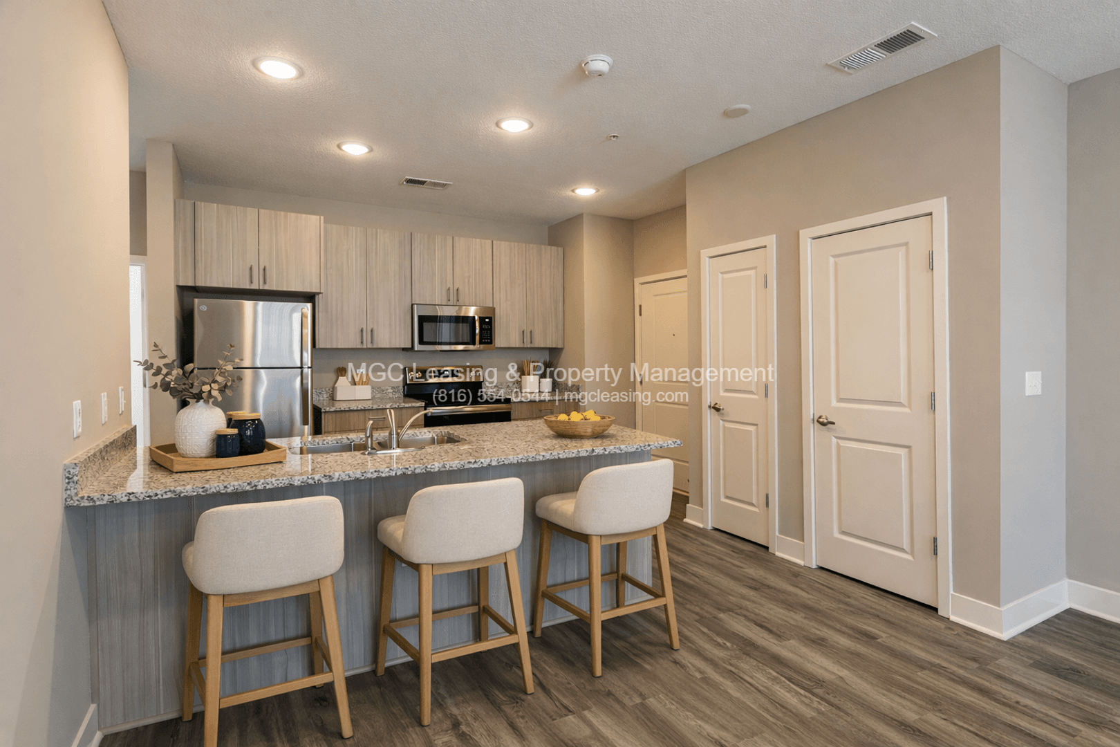 Kansas City Apartment: 5511 NE 80th Ter