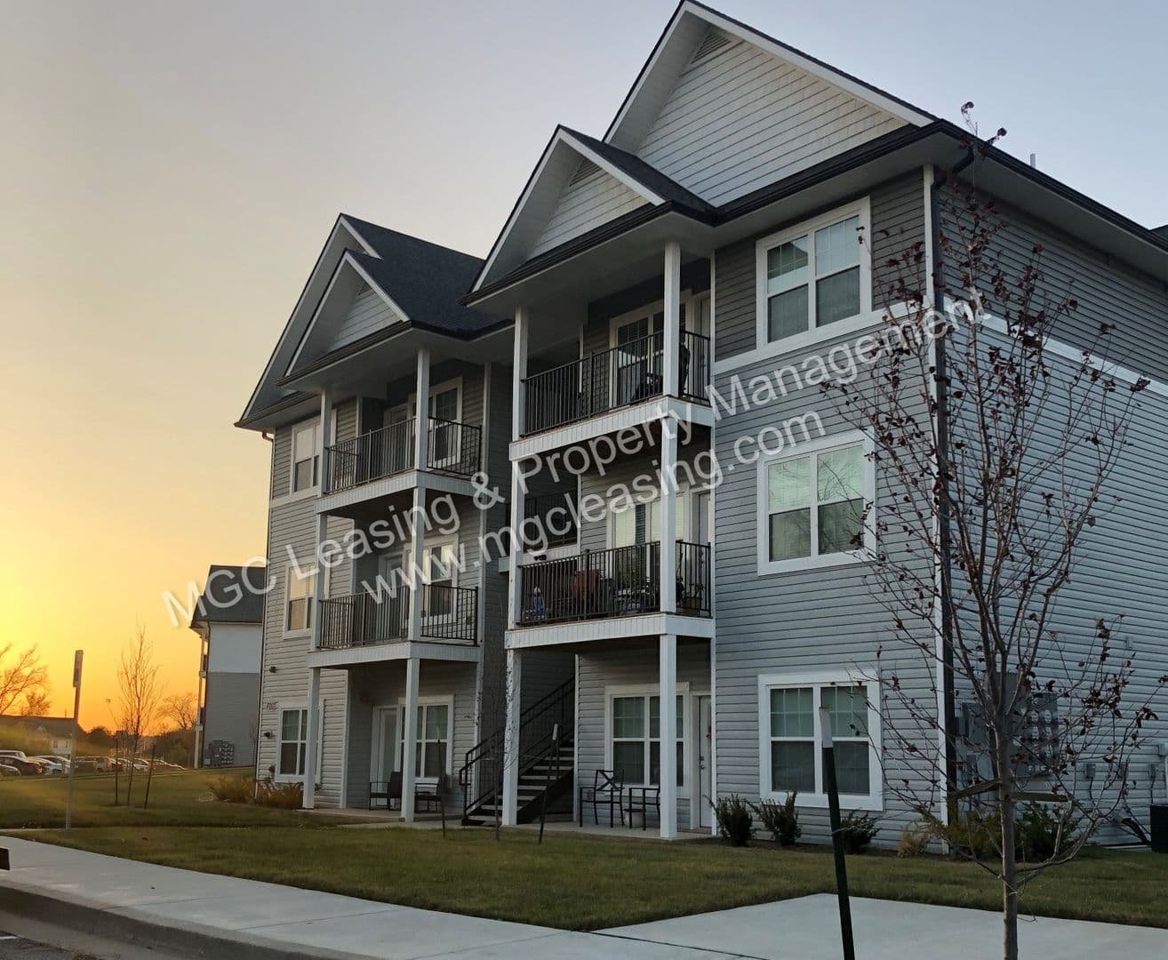 Kansas City Apartment: 5511 NE 80th Ter