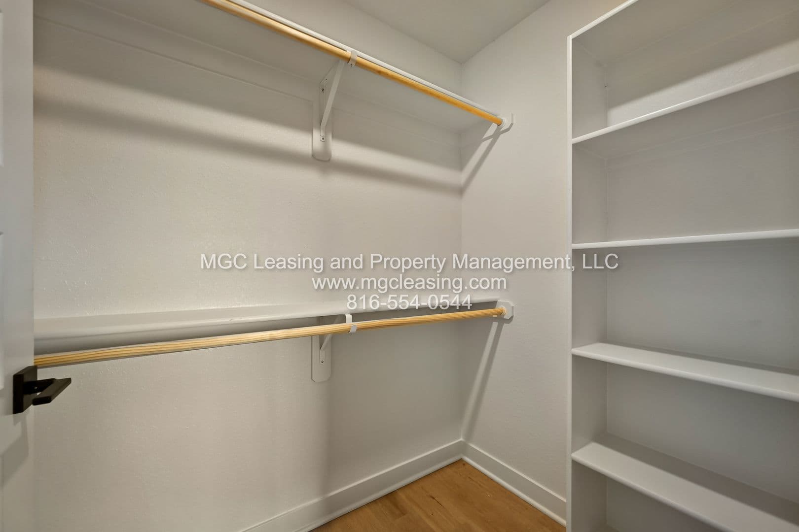 Raymore Apartment: 236-242 Sumac Rd
