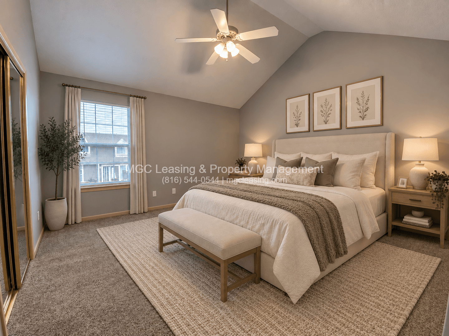 Harrisonville Townhome: 1009-1015 Garden Way