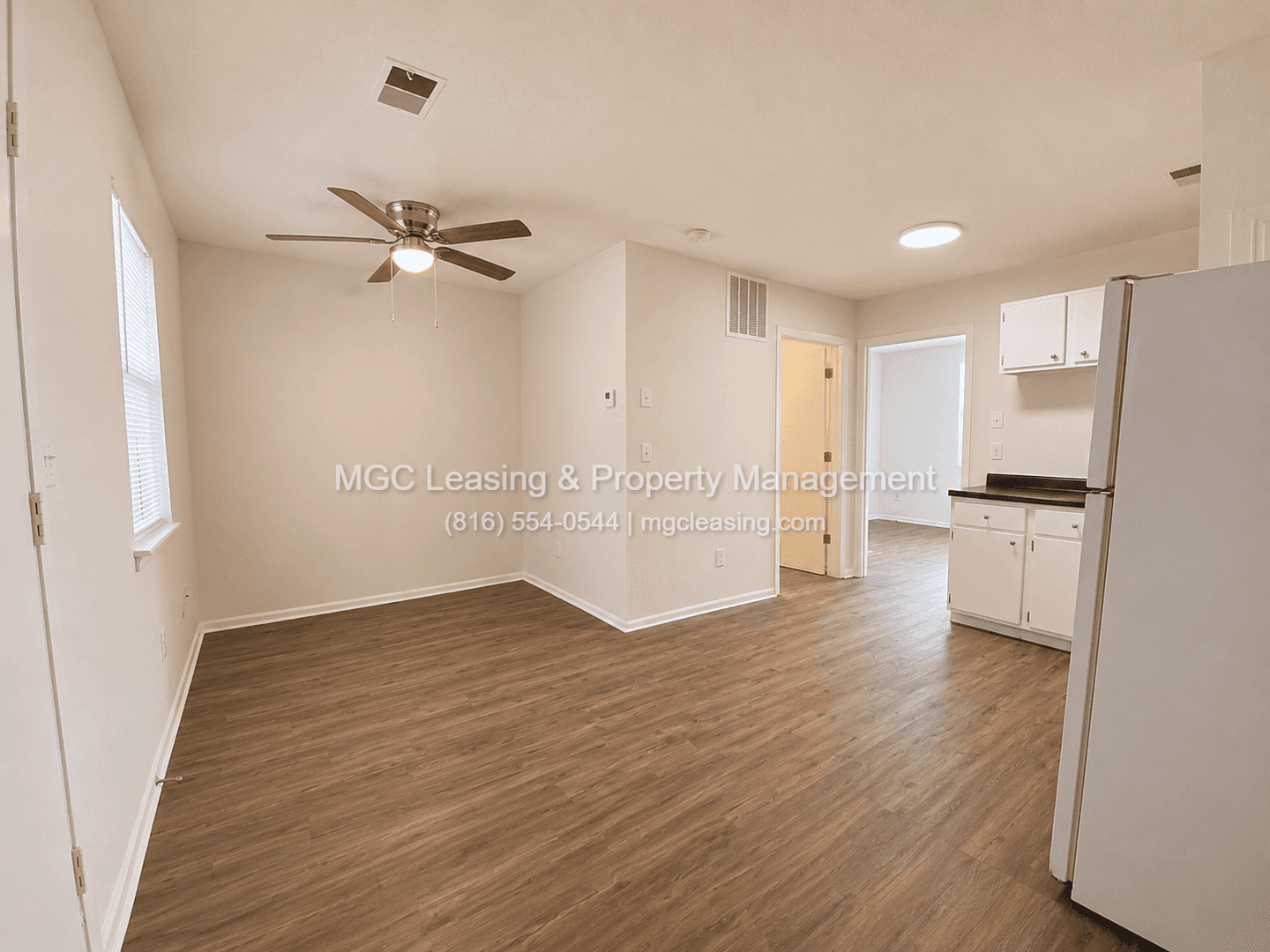 Lees Summit Apartment: 311 SE Grand Ave Apt 2