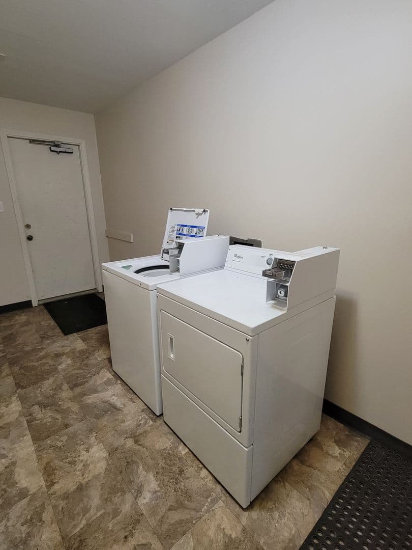Wheatfield Apartment: 4178-4192 St. Rd. 10