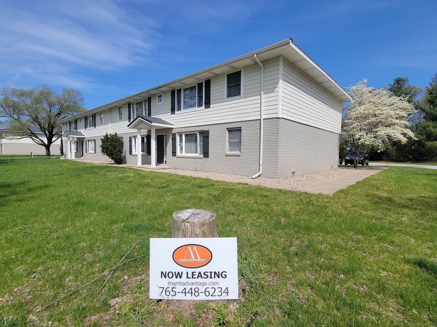 Wheatfield Apartment: 4178-4192 St. Rd. 10