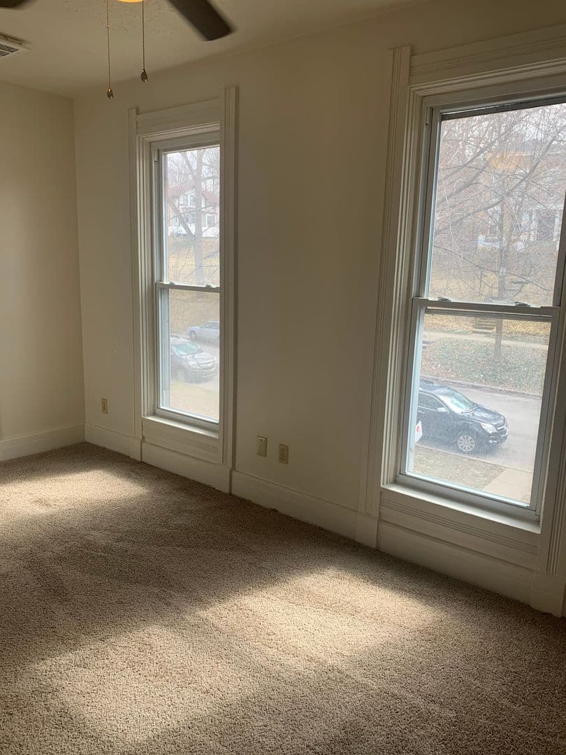 Lafayette Apartment: 406 Perrin Ave.