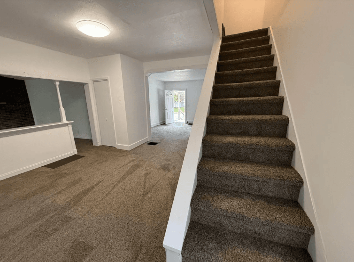 Lafayette House: 1109 Adams St.