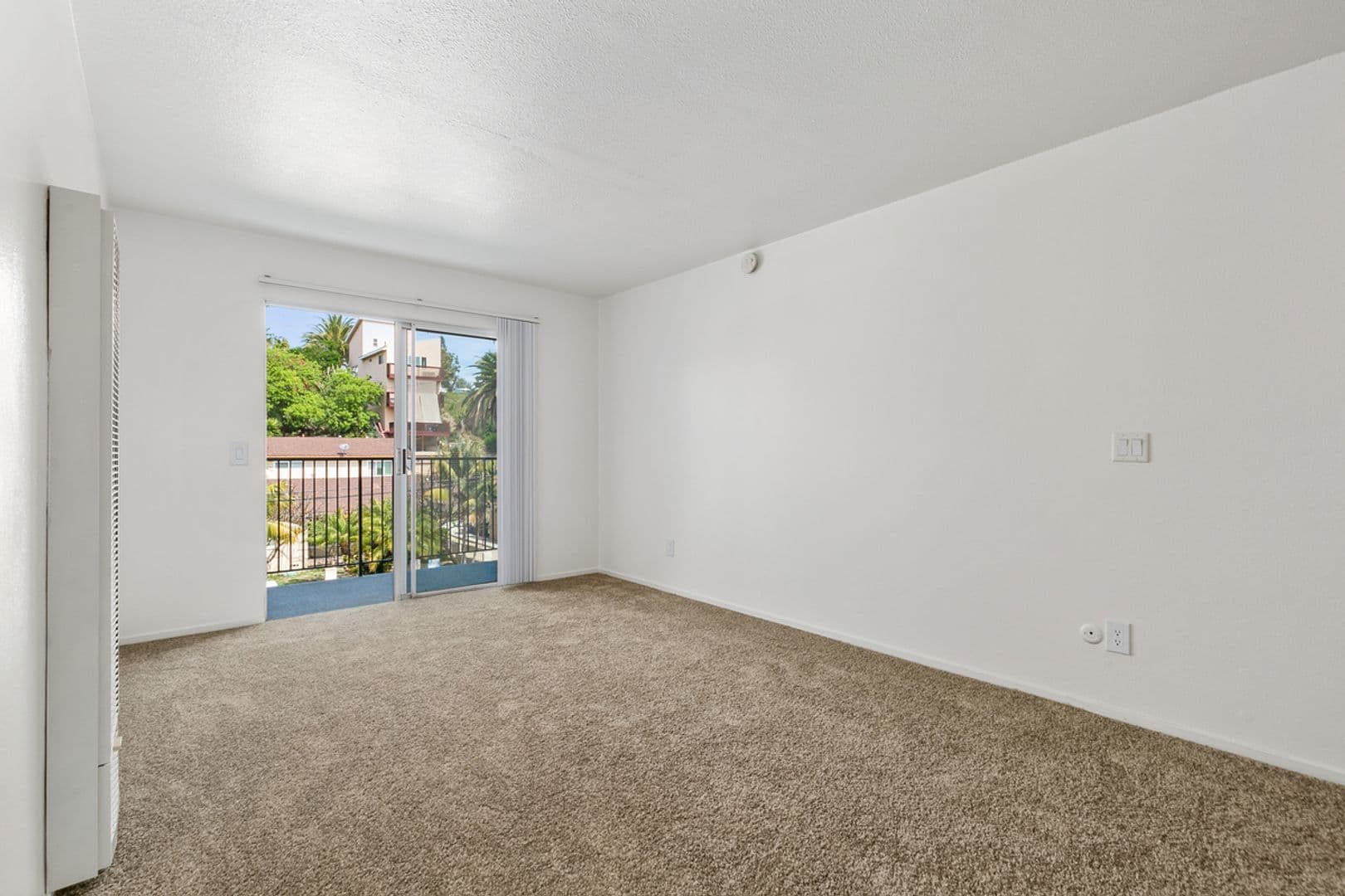 San Pedro Apartment: 515 South Meyler St., 917 & 919 West 5th Street