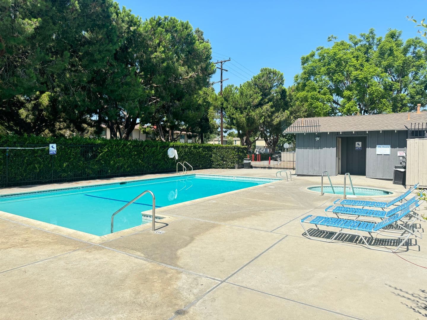 Tustin Apartment: 1651 Mitchell Avenue