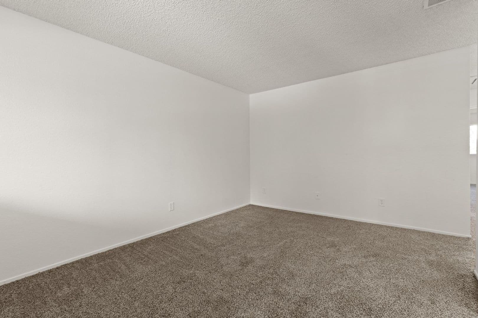 Corona Apartment: 125  N. Buena Vista Ave