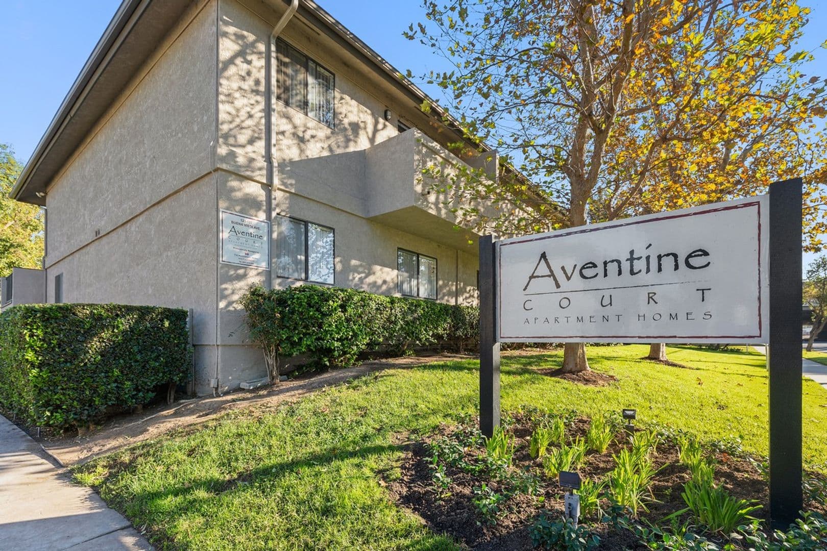 Corona Apartment: 125  N. Buena Vista Ave