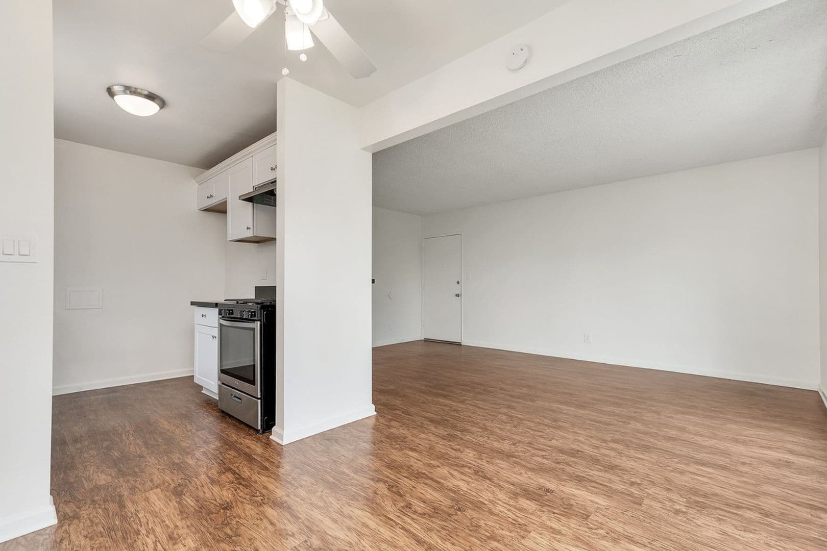 Costa Mesa Apartment: 2244-2250 Canyon Drive