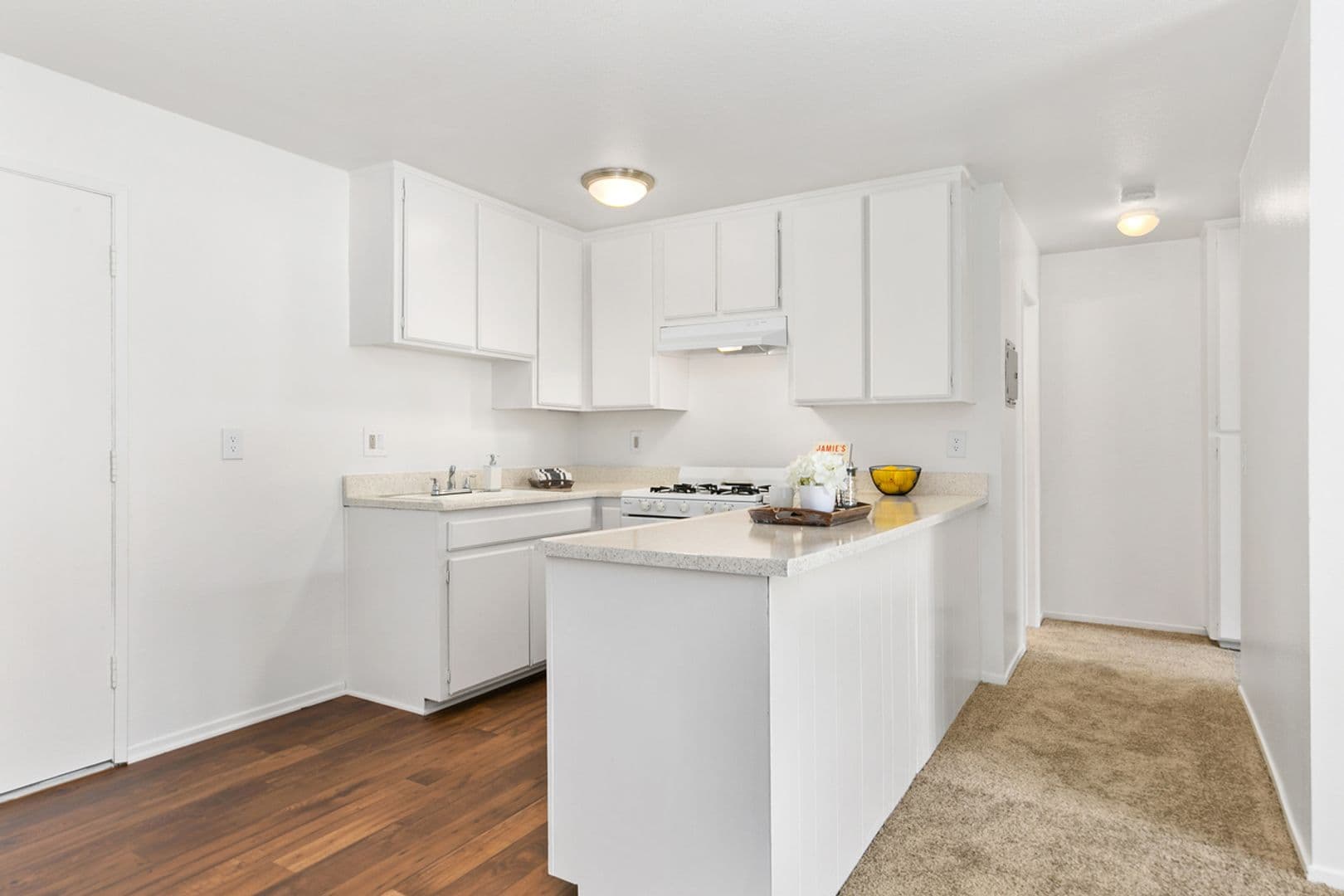 San Pedro Apartment: 515 South Meyler St., 917 & 919 West 5th Street