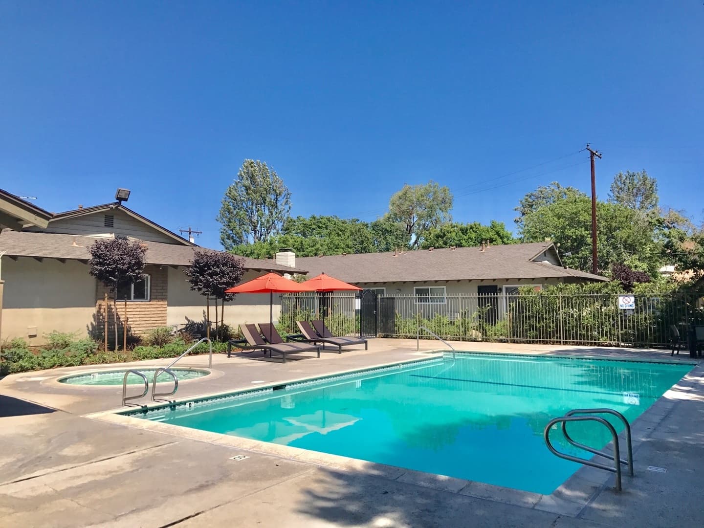 Tustin Apartment: 1651 Mitchell Avenue