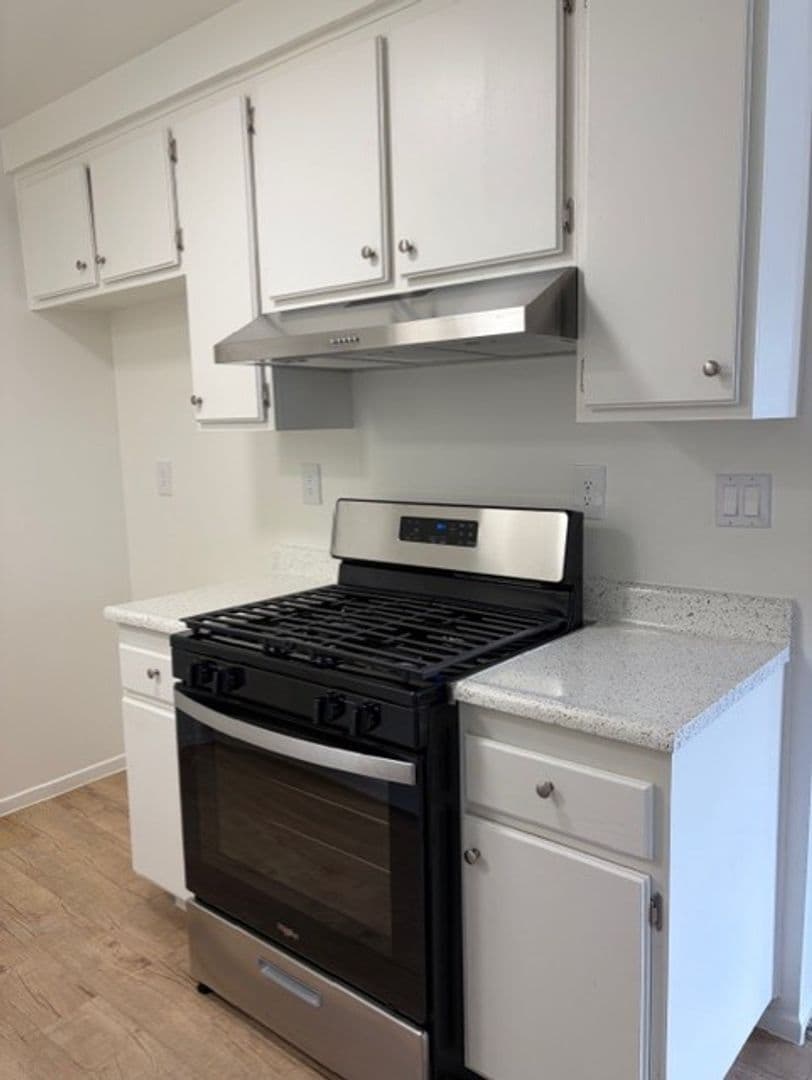 Orange Apartment: 1410-1450 E. Grove Ave. & 1968-2097 N. Lincoln