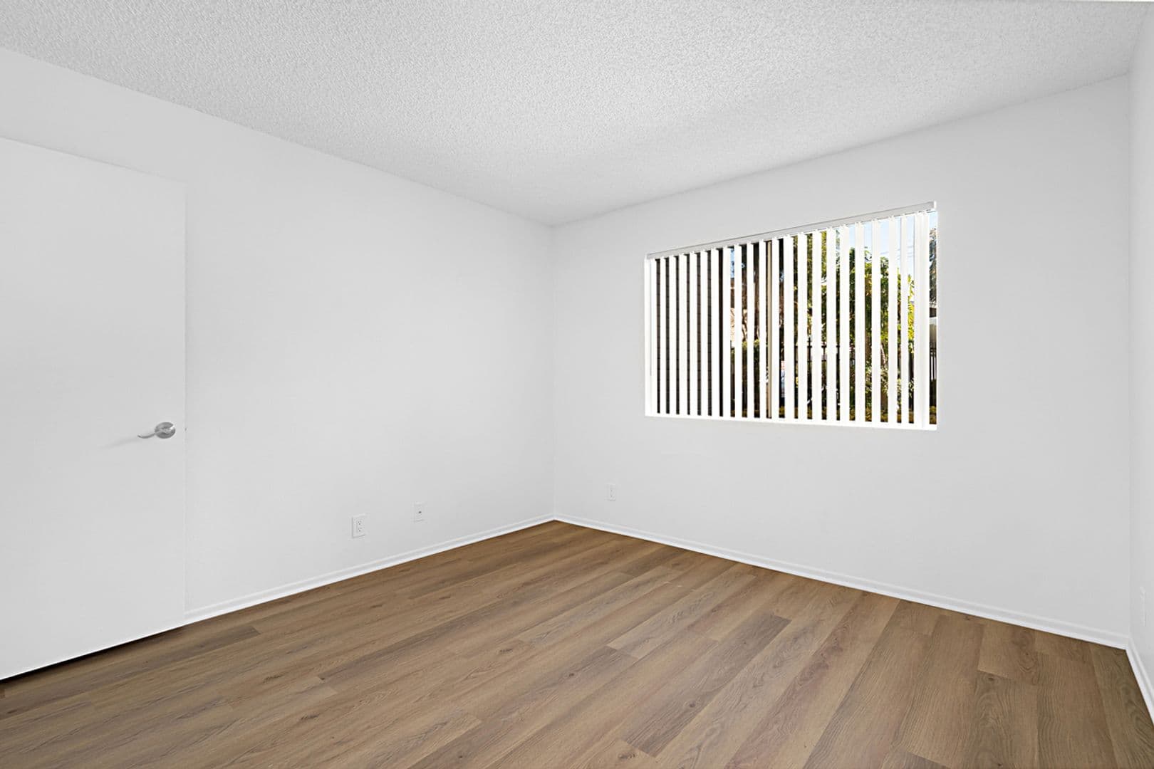West Covina Apartment: 1805 E Cortez St