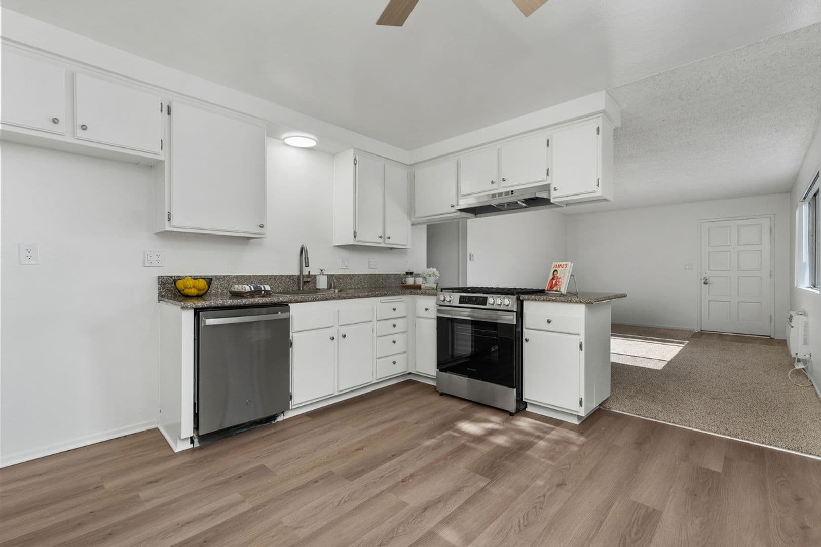 Orange Apartment: 1410-1450 E. Grove Ave. & 1968-2097 N. Lincoln