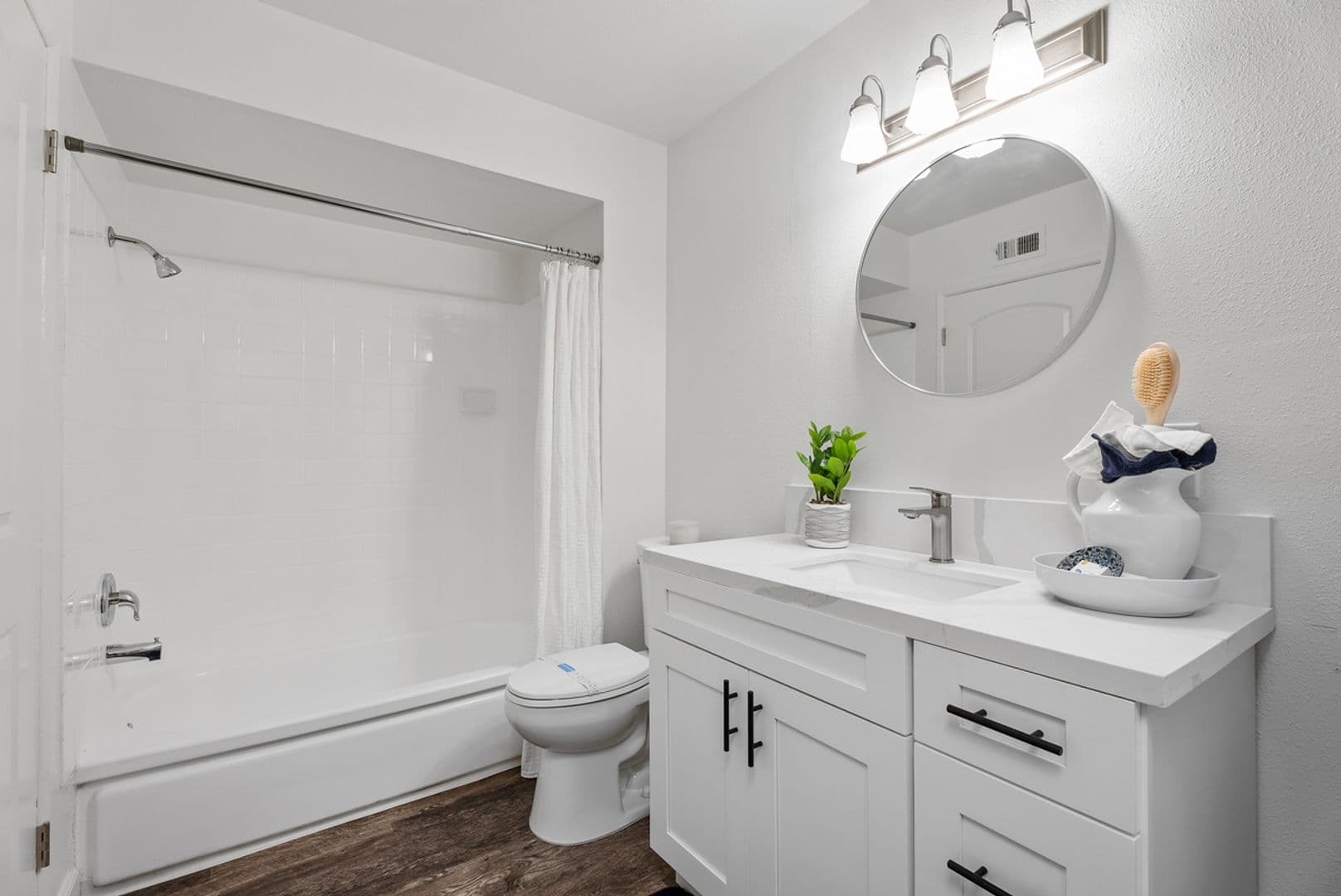 Tustin Apartment: 17062 Altadena Dr., 15991 & 16001 Pasadena Ave.