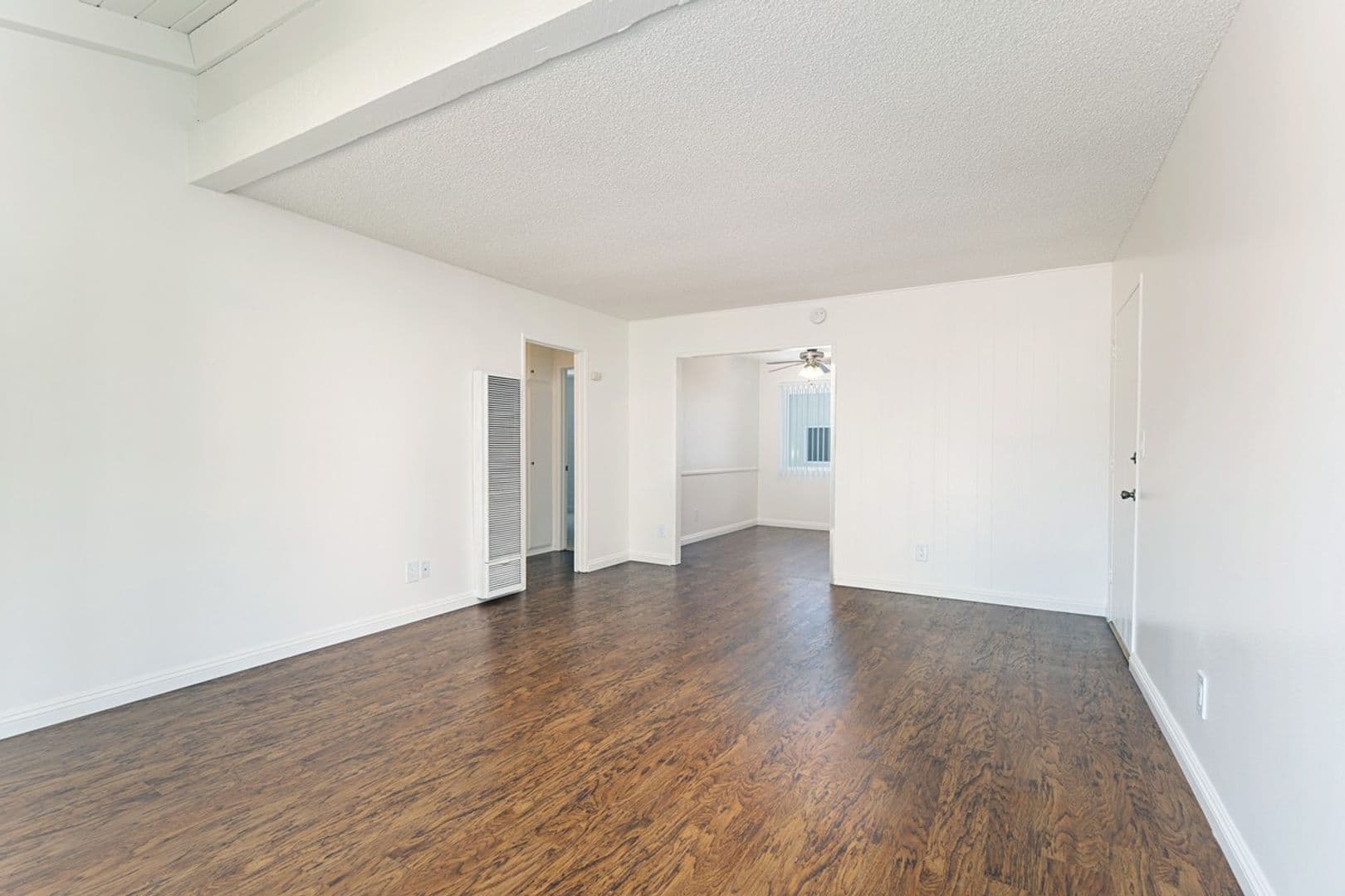 Tustin Apartment: 1731 Mitchell Avenue