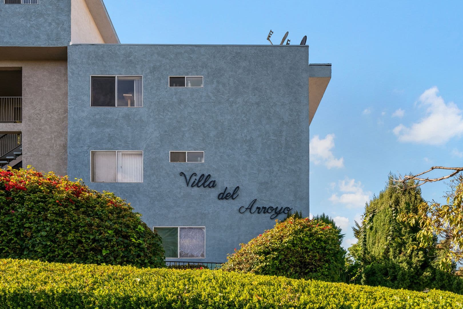 San Pedro Apartment: 515 South Meyler St., 917 & 919 West 5th Street