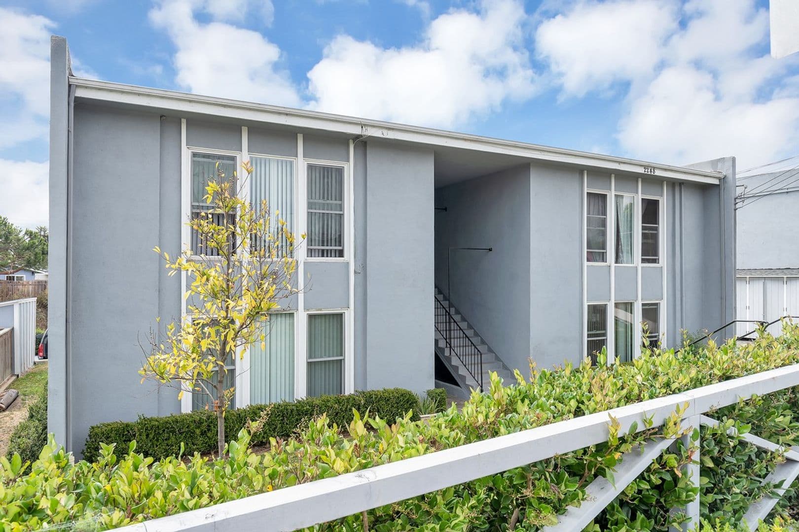 Costa Mesa Apartment: 2244-2250 Canyon Drive