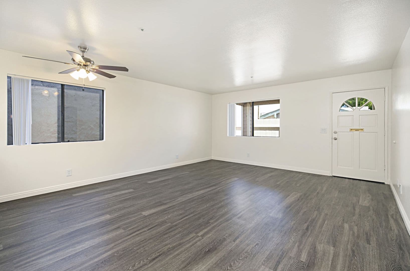 Costa Mesa Apartment: 2567 Orange Avenue