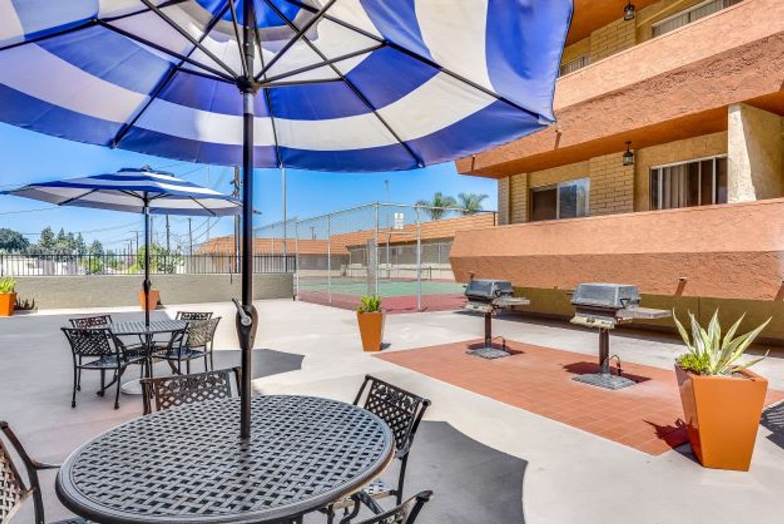Anaheim Apartment: 1727 W Glenoaks Ave., 1724 W Catalpa Ave