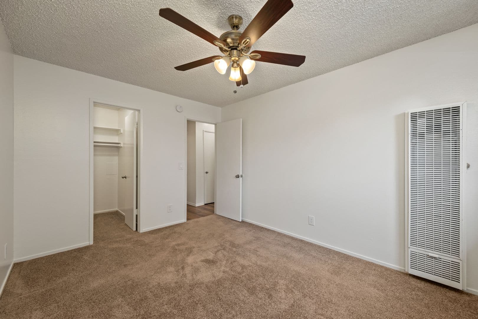 San Pedro Apartment: 515 South Meyler St., 917 & 919 West 5th Street