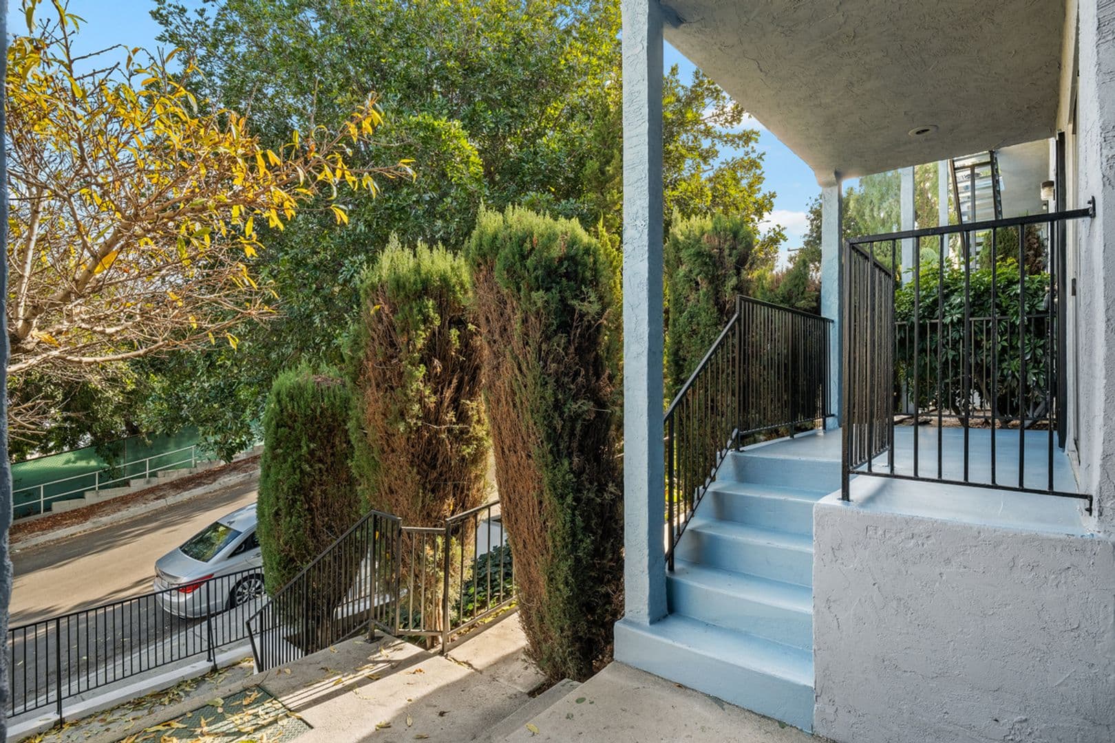 San Pedro Apartment: 515 South Meyler St., 917 & 919 West 5th Street