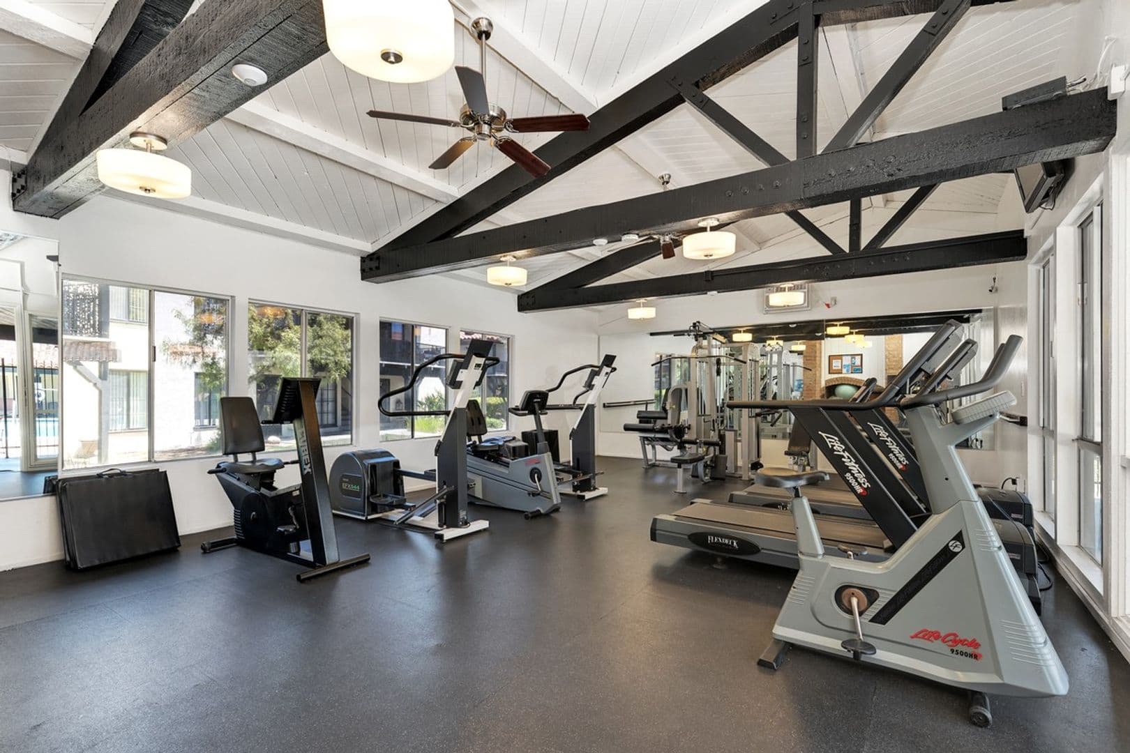 Tustin Apartment: 1731 Mitchell Avenue