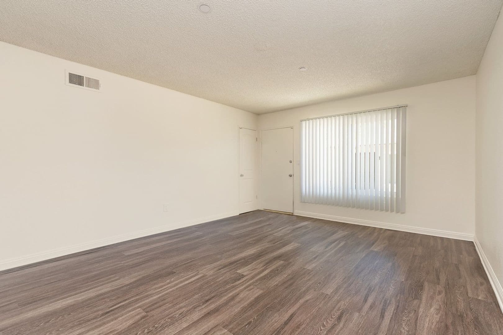 Tustin Apartment: 1651 Mitchell Avenue