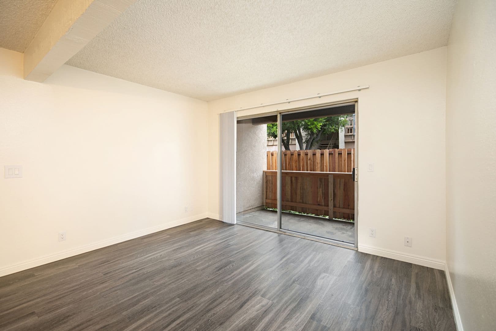 Costa Mesa Apartment: 2324 & 2332 Elden Avenue