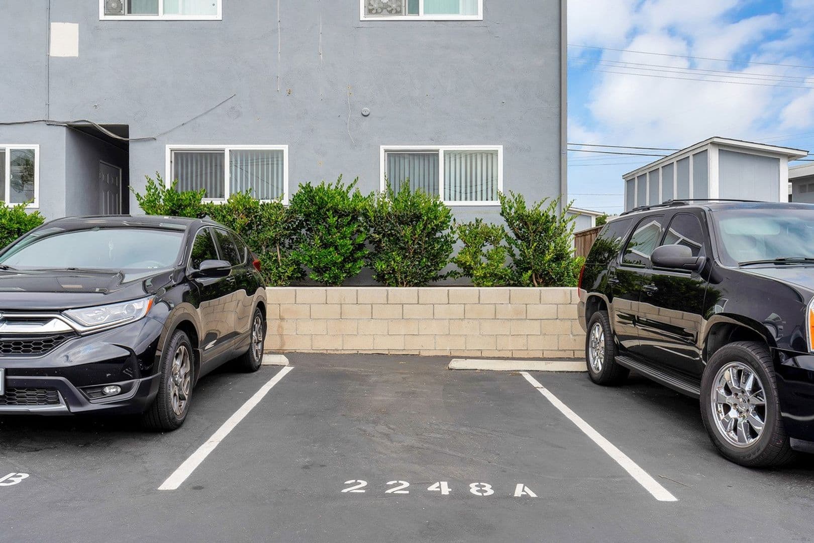 Costa Mesa Apartment: 2244-2250 Canyon Drive
