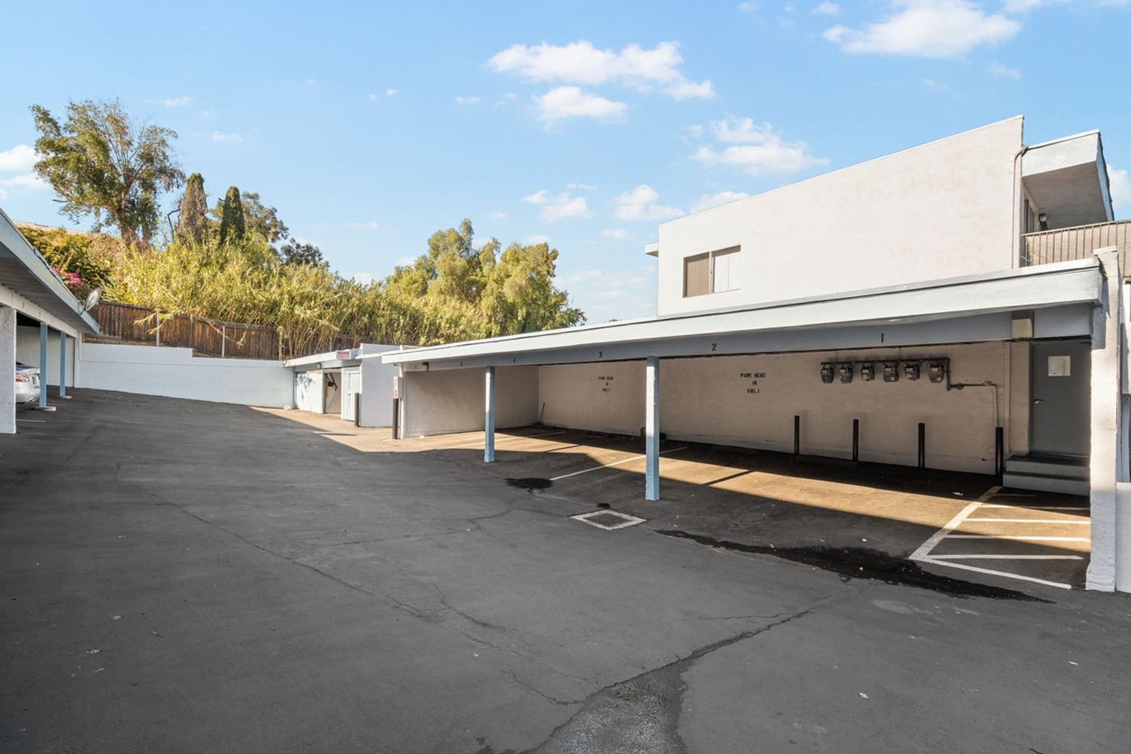 San Pedro Apartment: 515 South Meyler St., 917 & 919 West 5th Street