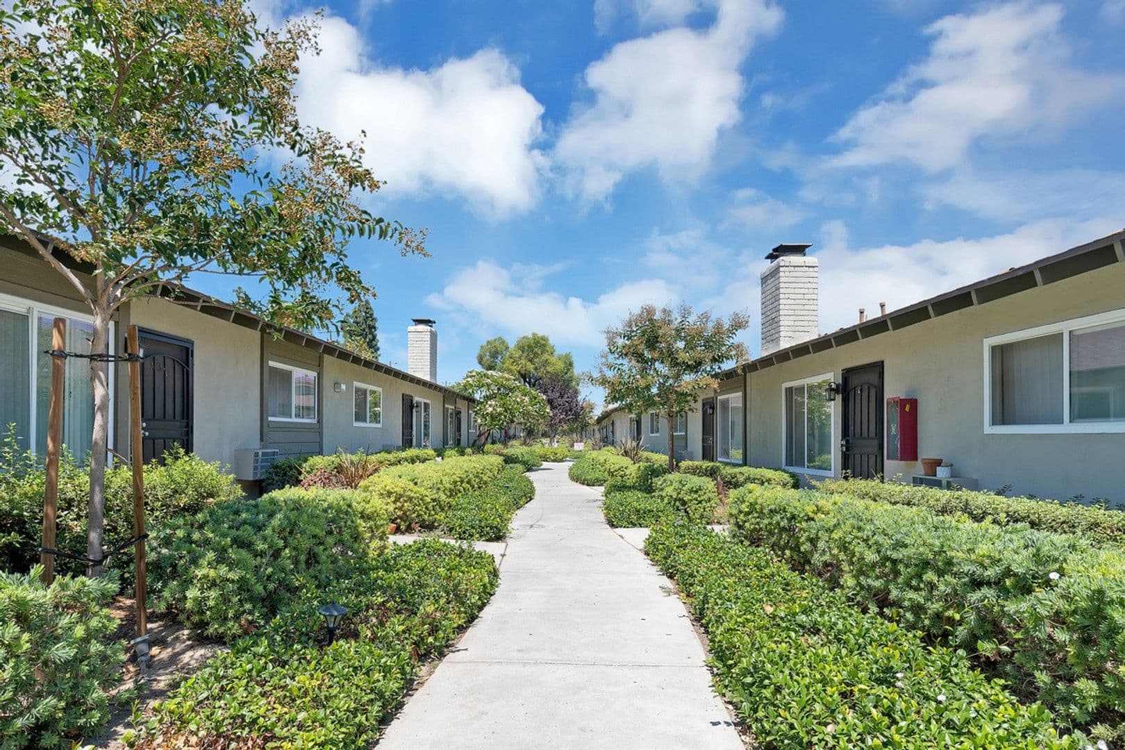 Tustin Apartment: 1651 Mitchell Avenue