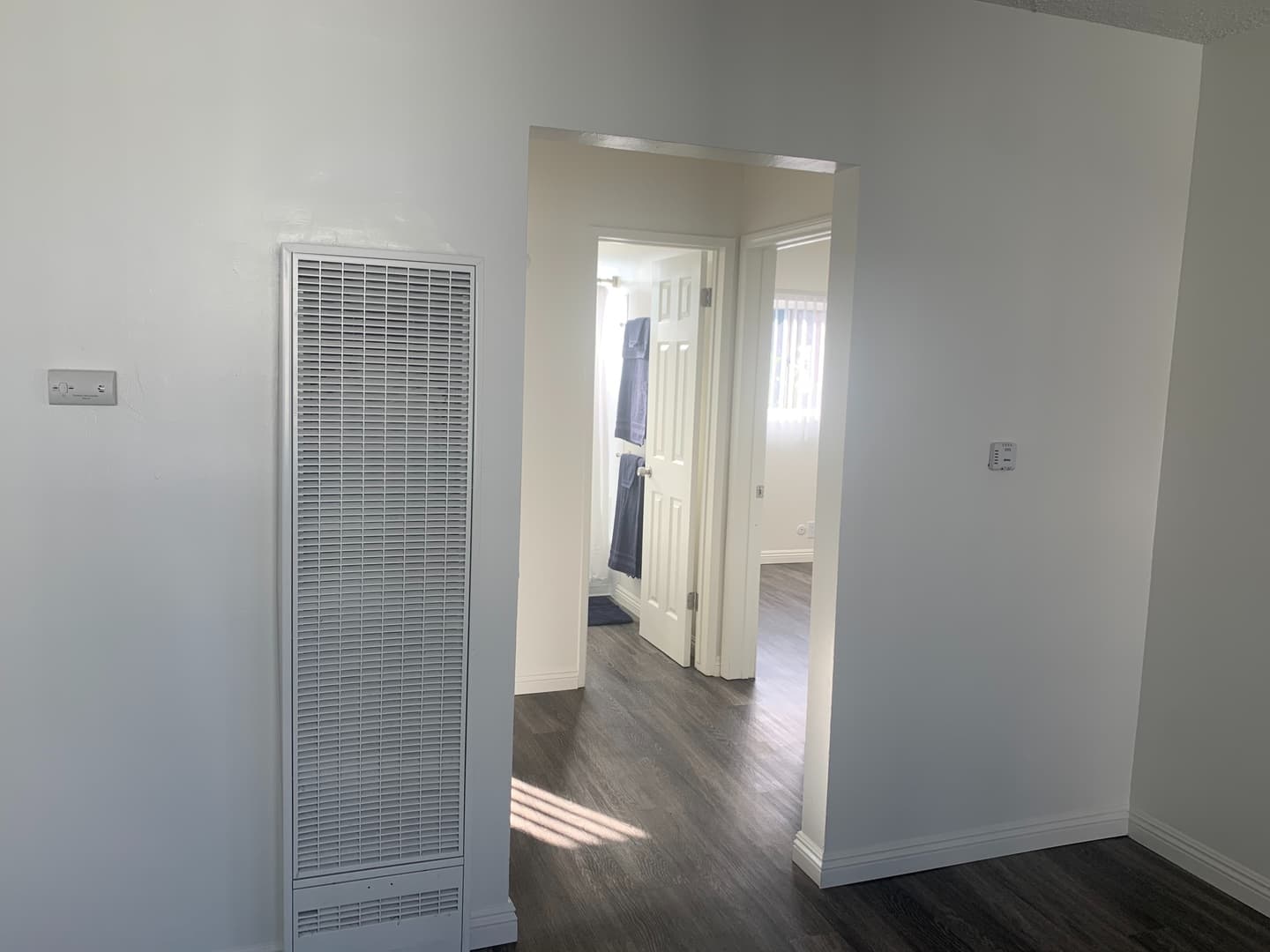 Paramount Apartment: 7329 Richfield Street