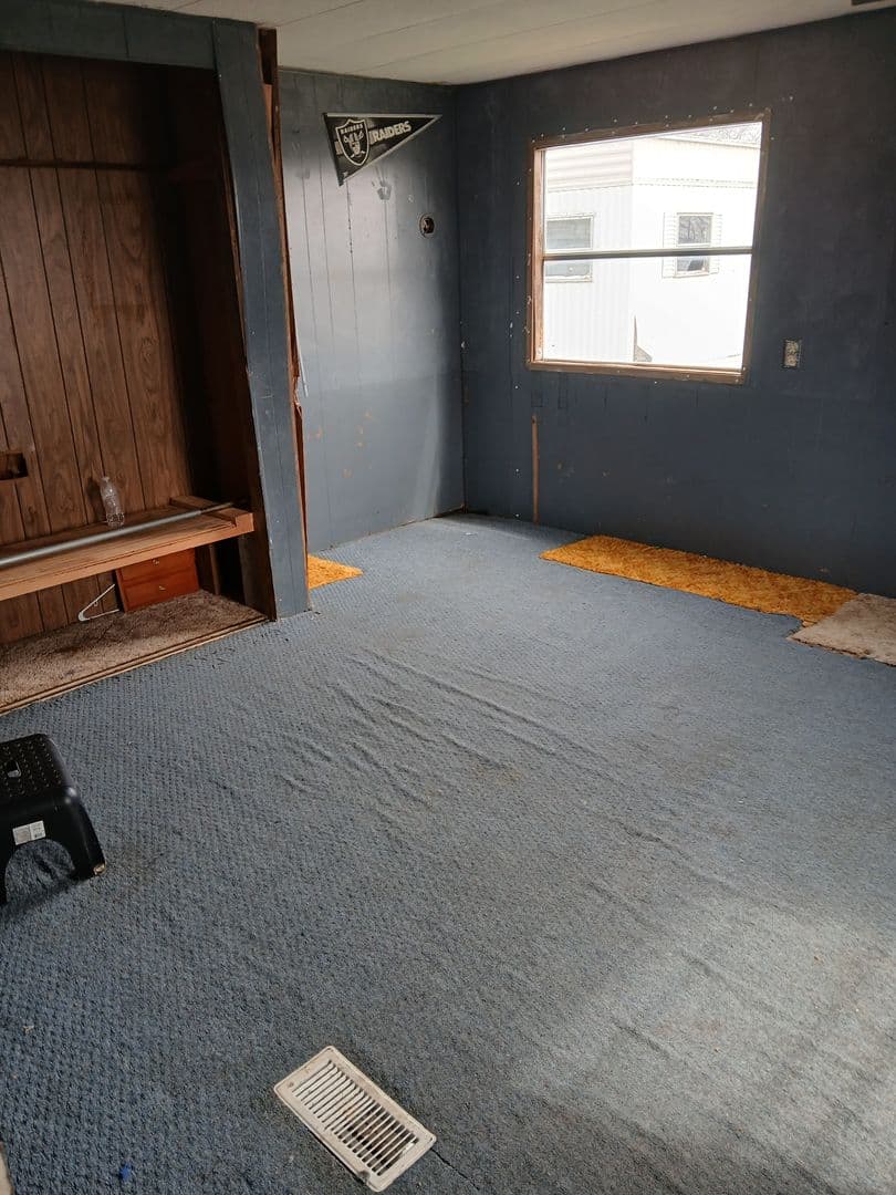Webster City Apartment: 1220 East 2nd St.