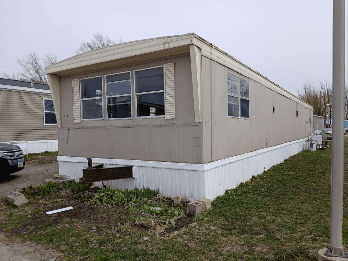 Webster City Apartment: 1220 East 2nd St.