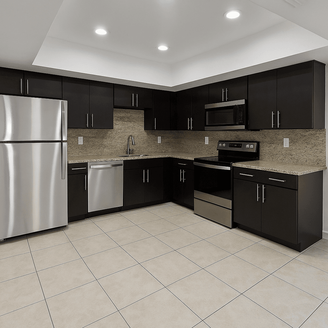Hollywood Apartment: 3808 Polk St