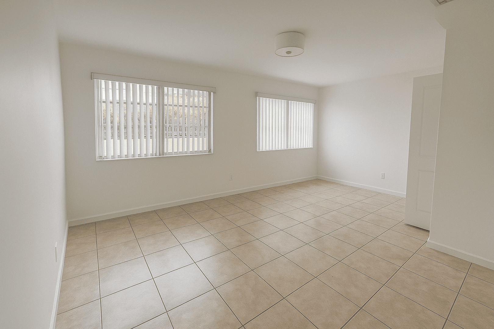Hollywood Apartment: 3808 Polk St