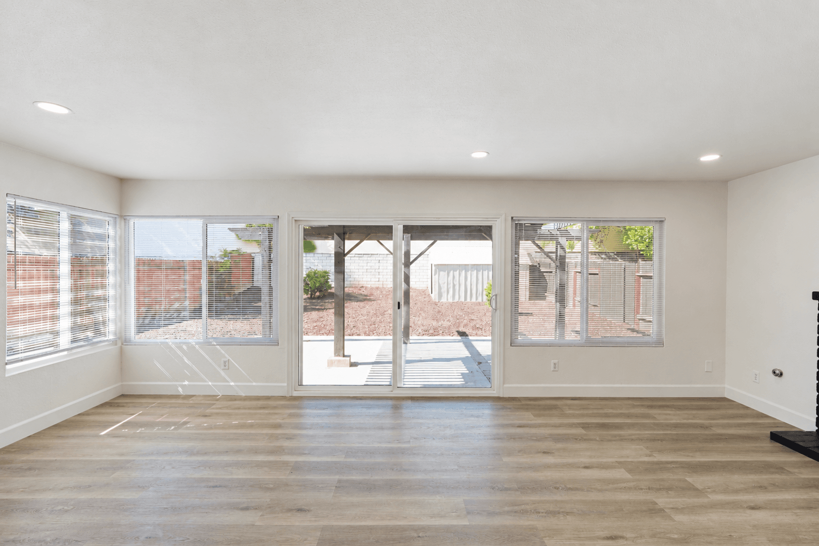 Moreno Valley House: 16369 Silverbirch Road