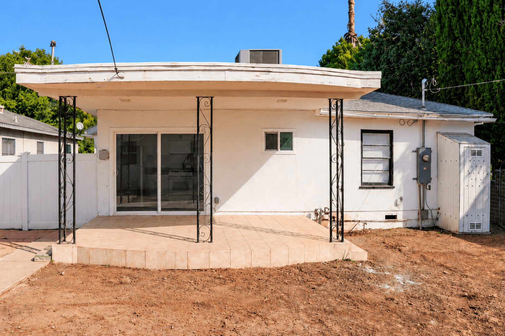 Corona Apartment: 604 West 10th Street