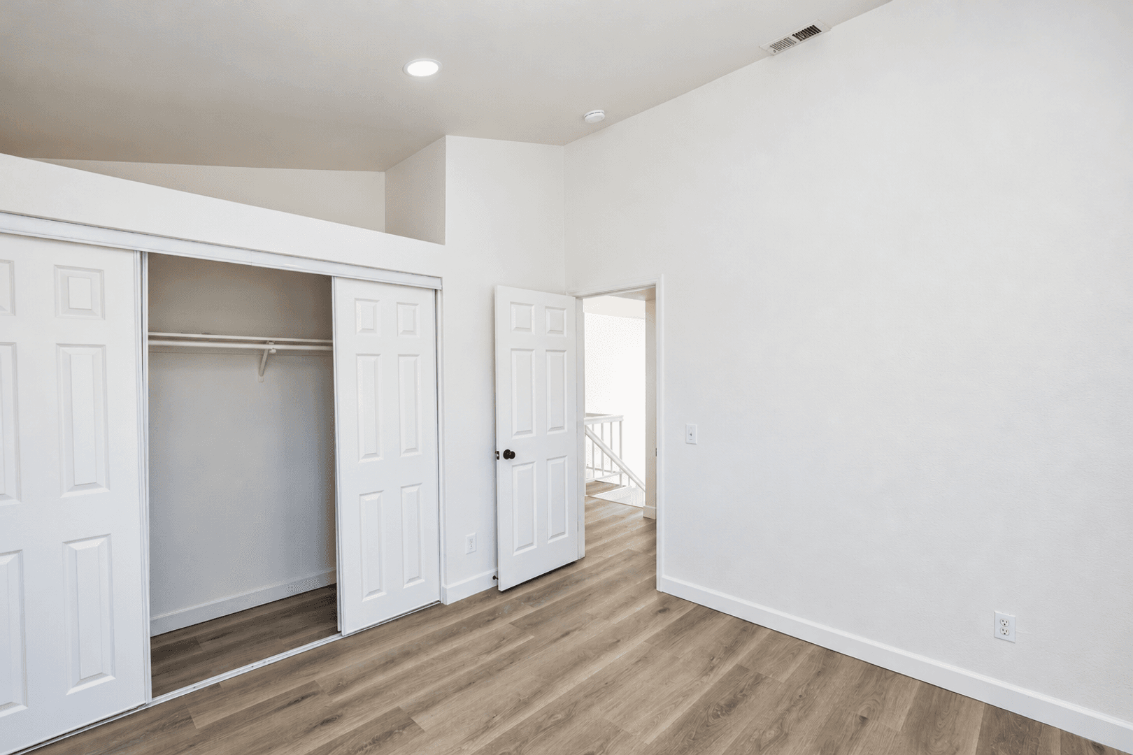 Moreno Valley House: 16369 Silverbirch Road