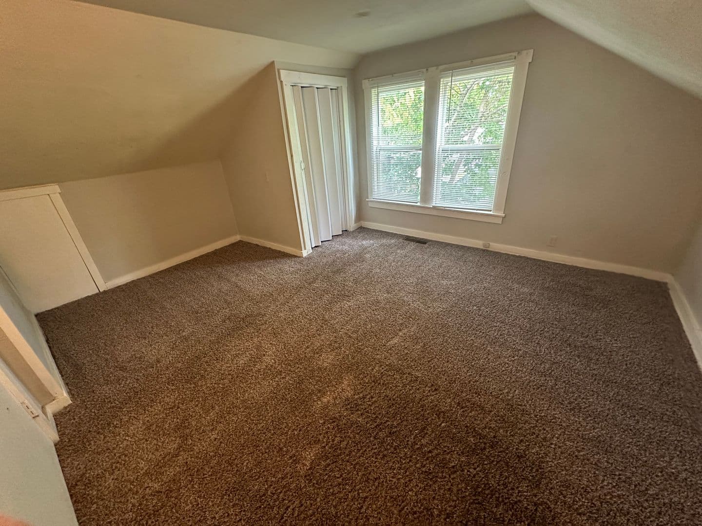 Muncie House: 1122 W. Rex St.