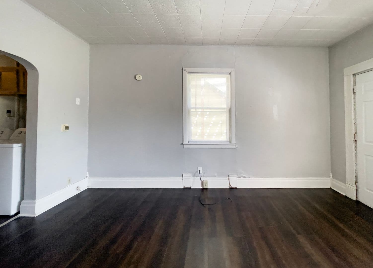 Muncie Apartment: 824 W University Ave.