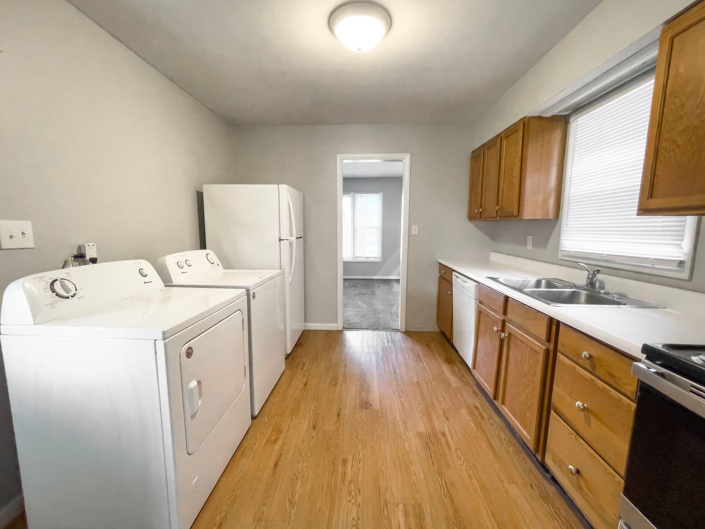 Muncie House: 1711 N Glenwood Ave