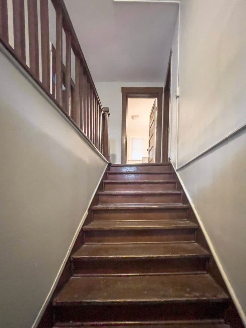 Muncie House: 1405 W Jackson St